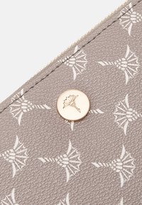 JOOP! CORTINA MELETE PURSE  - Wallet - fungi