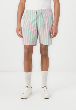 Pepe Jeans RELAXED STRIPE - Šortai - sage green