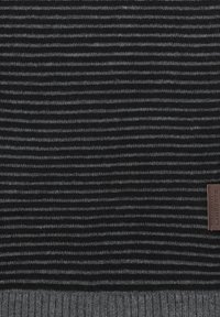 Lancerto EDWARD - Szal