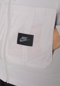 Nike Sportswear HOODIE - Camisola com fecho - light iron ore/light iron ore/black