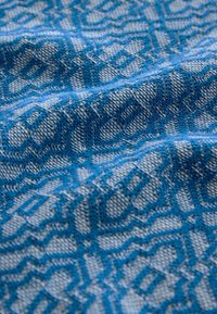 Thumbnail Image 6
