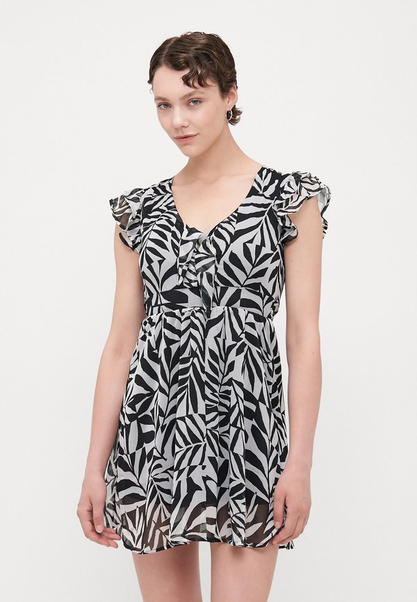 ONLASTA LIFE PEEKABOO DRESS  - Day dress