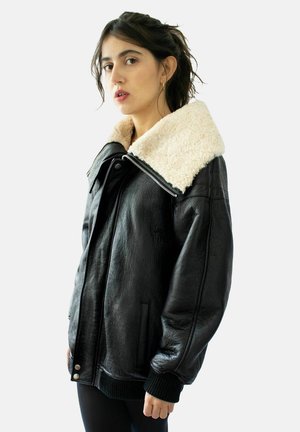 ICHI SHEARLING  - Lederjacke - black