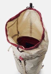 Klättermusen ULL BACKPACK 30L UNISEX - Vandrerygsække - silver creme