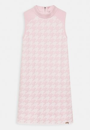 JUNIOR DRESS - Abito in maglia - pink and white pied