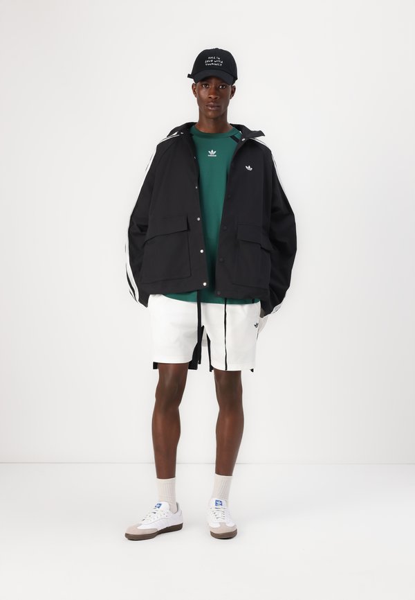 R3CD - Tracksuit bottoms2