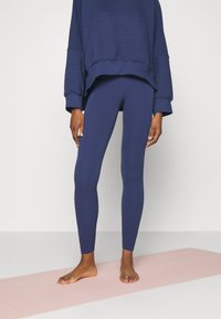 Nike Performance - ZENVY - Leggings - midnight navy Thumbnail Image 1