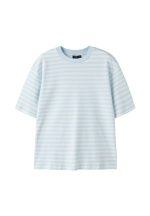Lichtblauw-wit horizontaal gestreept T-shirt met korte mouwen, een ronde hals en een relaxte pasvorm.
