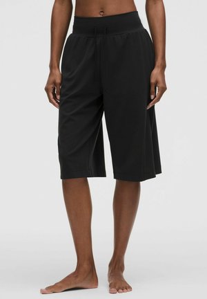 lululemon RELAXED BERMUDA  czarny