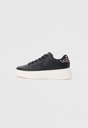 Sneakers low - black