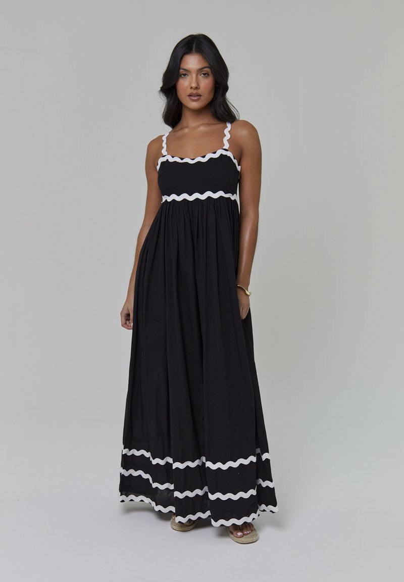 Ric Rac Plush Robe South Beach RIC RAC STRIPE - Robe longue - black/noir - ZALANDO.FR