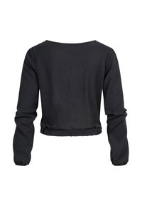 Czarny krótki top z długim rękawem, zaokrąglonym dekoltem i ściągaczami na mankietach, wykonany z fakturowanego materiału. Widok tylko od tyłu.