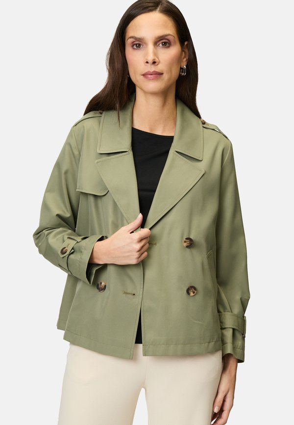 Blazer - pale khaki
