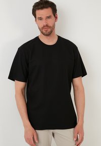 Buratti REGULAR FIT - Paprasti marškinėliai - black