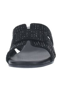 Infradito neri con una larga fascetta testurizzata impreziosita da strass, design aperto sulla punta e suola in gomma piatta.