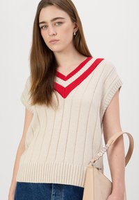 GANT CONTRAST V NECK VEST - Vest - cream