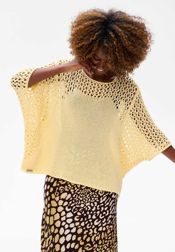 PAKA - Strickpullover