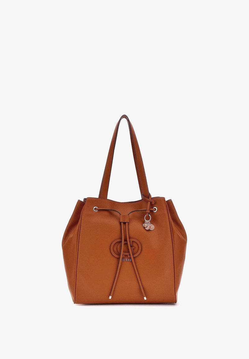 Braune Leder-Tote mit einem Kordelzugverschluss, geprägtem Logo und zwei Trageriemen. Glatte Textur mit silbernen Hardware-Akzenten.