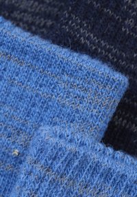 Thumbnail Image 4