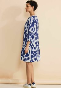 Street One MIT PRINT - Freizeitkleid - blau