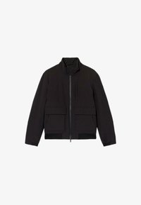 Vybráno, black milano