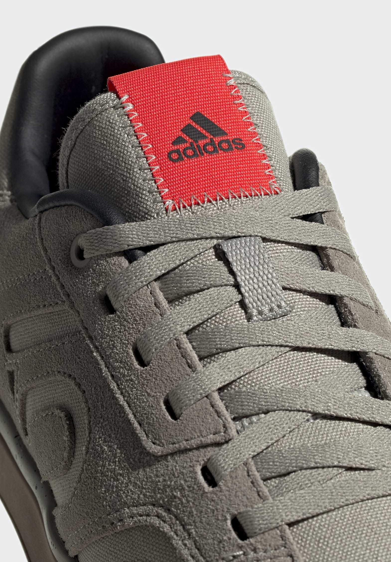 adidas Performance FIVE TEN SLEUTH MOUNTAIN BIKE SHOES - Fietsschoenen -  red/Grijs - Zalando.nl