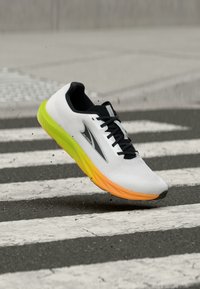 Non selezionato, white/orange