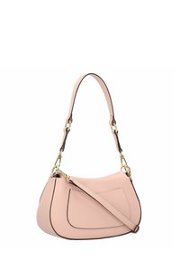 Borsa a tracolla in pelle rosa chiaro dalla forma curva, dotata di una catena dorata e una tasca frontale con cuciture in contrasto.