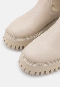 Bronx GROOVY - Botas acima do joelho - winter white