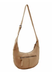 Hellbraune Leder-Umhängetasche mit einer geschwungenen Silhouette, verstellbarem Riemen und einer vorderen Reißverschlusstasche, die mit einer glatten Textur und minimaler Naht versehen ist.