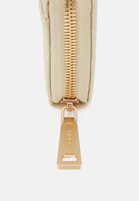 JOOP! CORTINA MELETE  PURSE - Carteira - beige