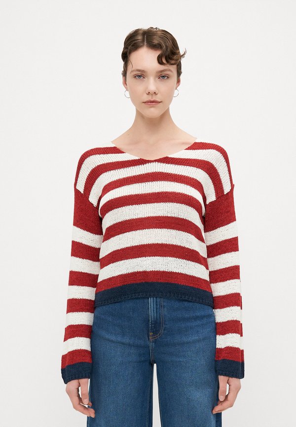 ONLGEENA REVERSE V NECK - Strickpullover