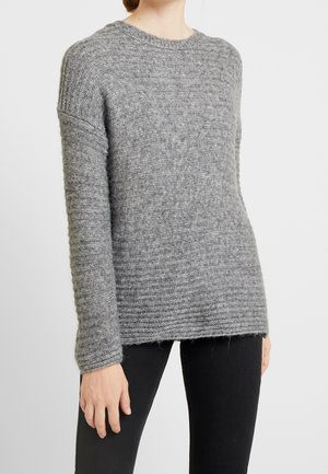 Sweter