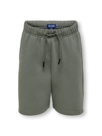 Unselected, castor gray