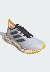 adidas Performance 4DFWD 4 - Zapatillas running asfalto - cloud white grey five spark