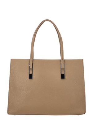 Borsa in pelle beige con texture, forma rettangolare, doppi manici e dettagli rettangolari argentati dove i manici si attaccano alla borsa.