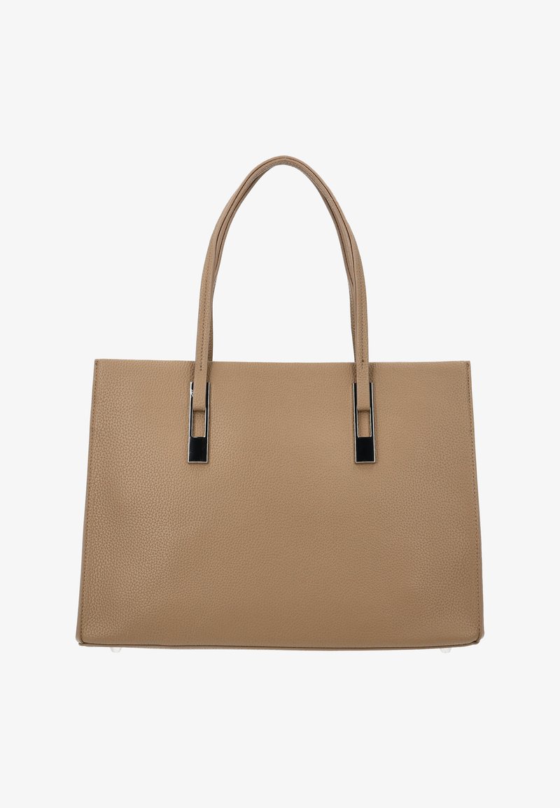 Béžová kabelka z texturované kůže obdélníkového tvaru, s dvojitými uchy a stříbrnými obdélníkovými doplňky na místě připevnění uch k tašce.