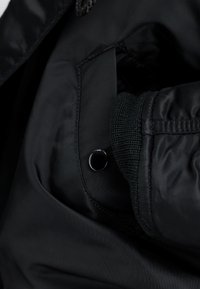 Alpha Industries Bomberjakke - black