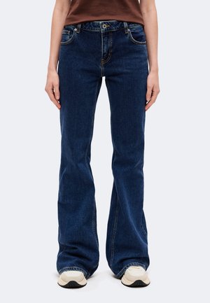 HUGO, GELISSA - Дънки с широк крачол - medium blue