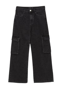 Pantaloni cargo in denim neri con decorazioni in borchie argentate, design a gamba larga e tasche laterali. Chiusura con bottone in vita.