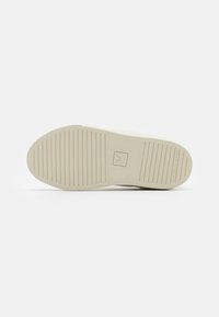 Veja SMALL V 10 - Baskets basses - multi-colured/extra white shiny