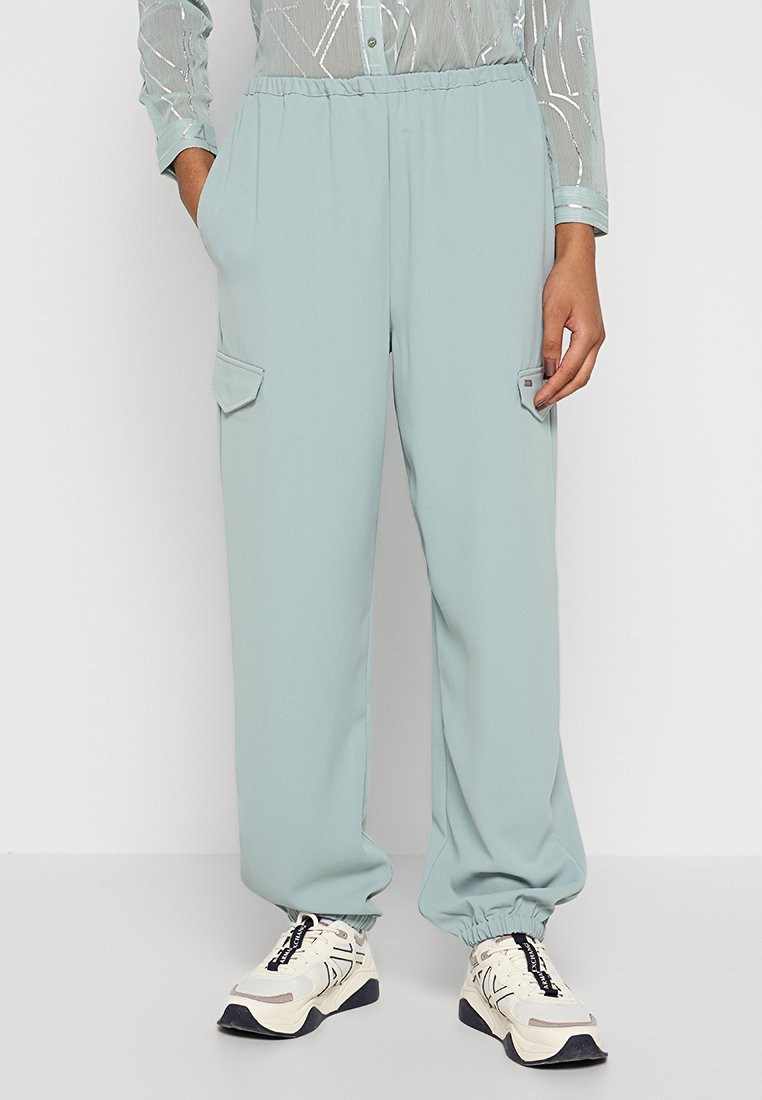 Armani Exchange Cargobroek lichtblauw Armani Exchange Cargobroek lichtblauw