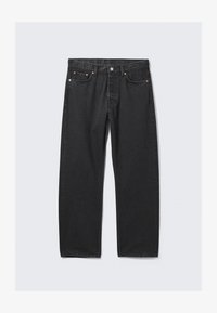 Seleccionado, tuned black