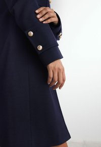 Next DOLLY - REGULAR FIT - Pitkä takki - navy blue