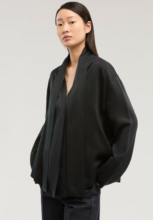 Trussardi RELAXED FIT czarny