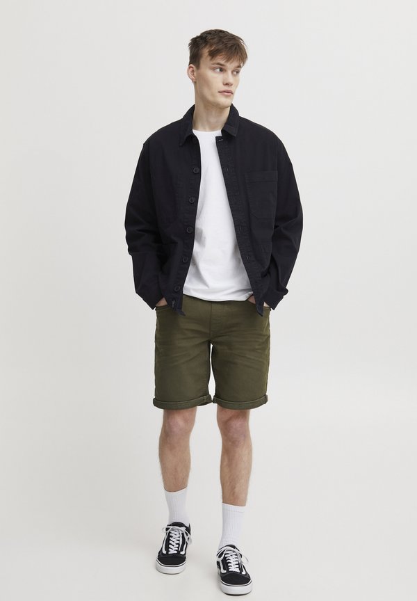 BHJOGG REGULAR FIT - Denim shorts - forest night2
