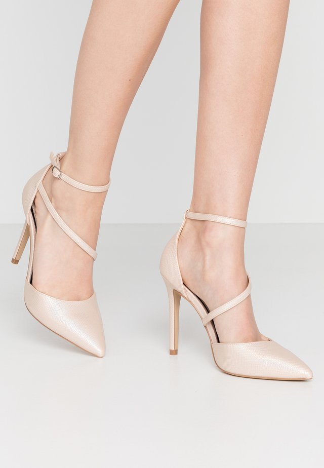 CRYSTAL COURT - Decolleté - metallic
