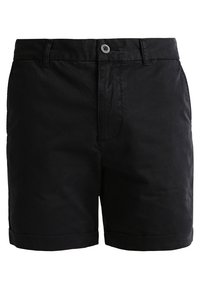 Shorts noirs mi-longueur avec fermeture par bouton, passants de ceinture et ourlets roulés, présentés sur fond blanc.