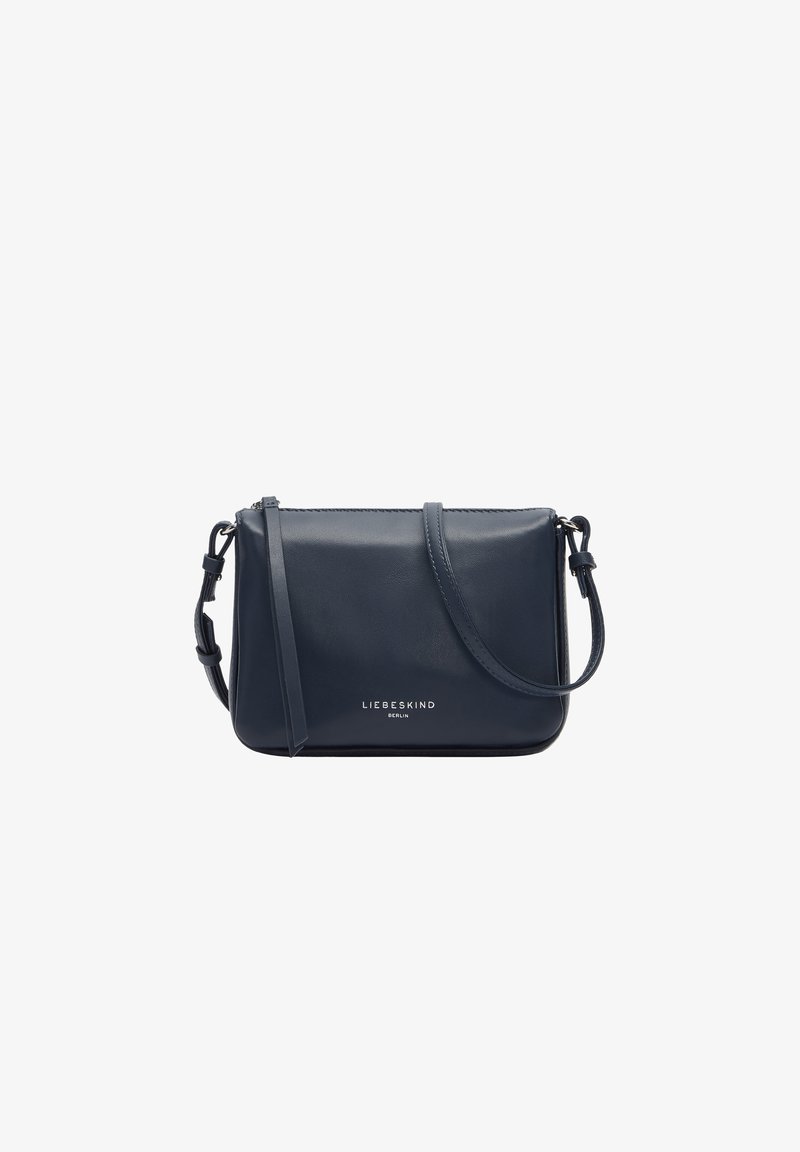 Borsa a tracolla in pelle blu navy con tracolla regolabile, chiusura con cerniera e logo "Liebeskind Berlin" sul davanti.