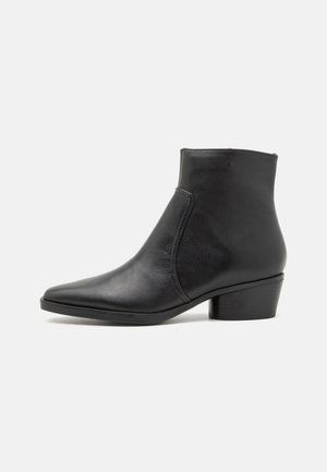 FAHARI H20 - Classic ankle boots - black